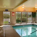 Best Western Dallas Inn&Suites 