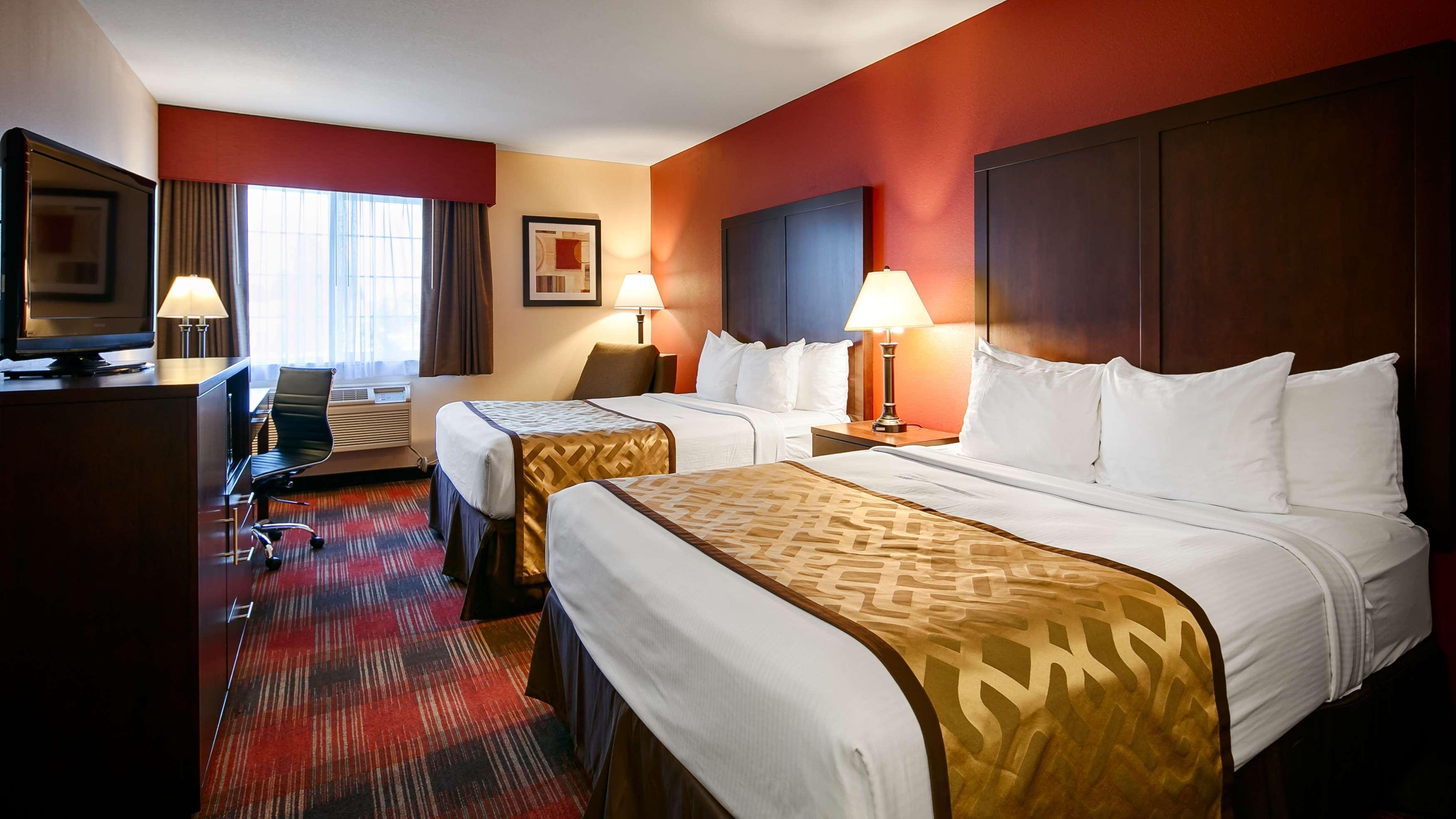 Western & Hotel