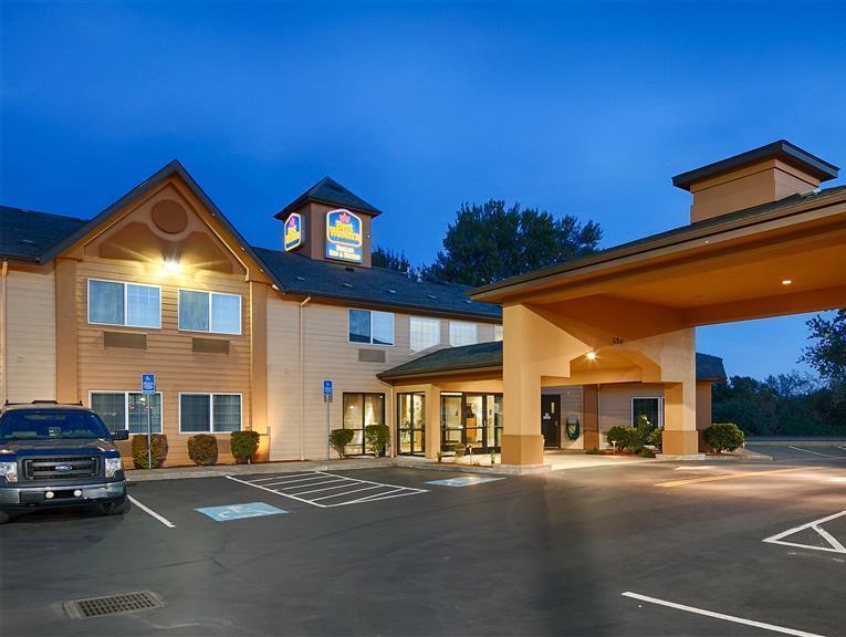 Western Inn&suites Hotel